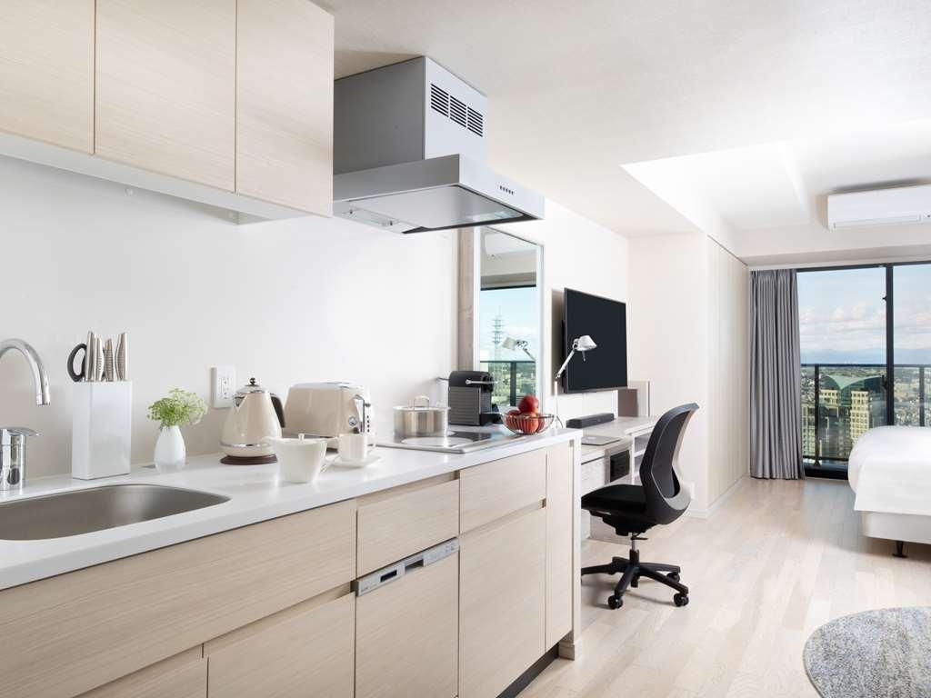 Oakwood Suites Yokohama Yokohama  Phòng bức ảnh A typical studio apartment