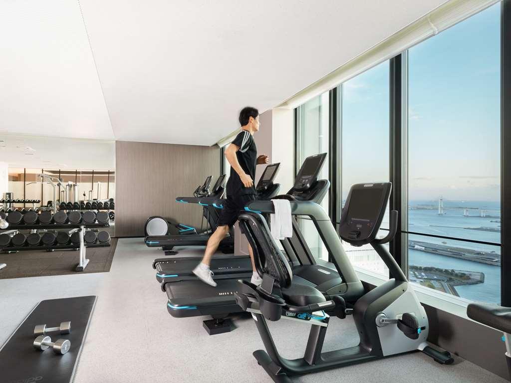 Oakwood Suites Yokohama Yokohama  Tiện nghi bức ảnh The gym at the hotel
